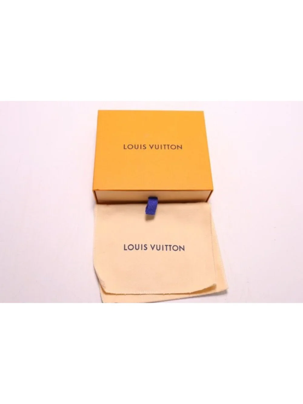 Louis Vuitton Discovery Aerogram Trifold Wallet